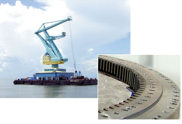 Harbour cranes, mobile harbour cranes Triple Row Roller Slewing Ring with an outside diameter of about 5,000 mm and root and flank hardened internal toothing.