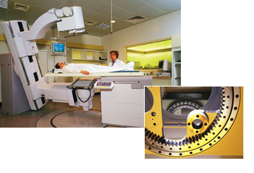 Internal toothed Slewing Rings are used in linear accelerators in oncological investigations. They have to be highly precise with a minimum of running noise and friction torque.