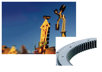 "Tango" is one of the most breathtaking amusement park rides in its class. Each gondola is driven in its three rotational axes via five Slewing Rings which have internal hardened toothing.